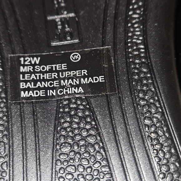 AEROSOLES Black Patent Loafers Style Mr. Softee - Picture 5 of 5